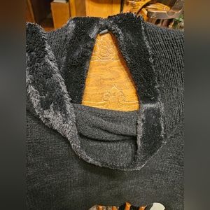 Cajon wrap shawl. Beautiful black fuzzy trim. Acrylic. Like new condition